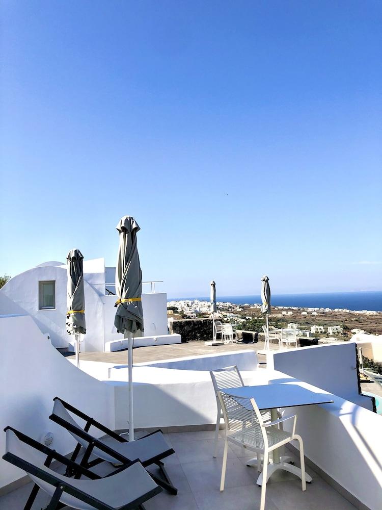 Aperanto Suites Oia  Exterior photo