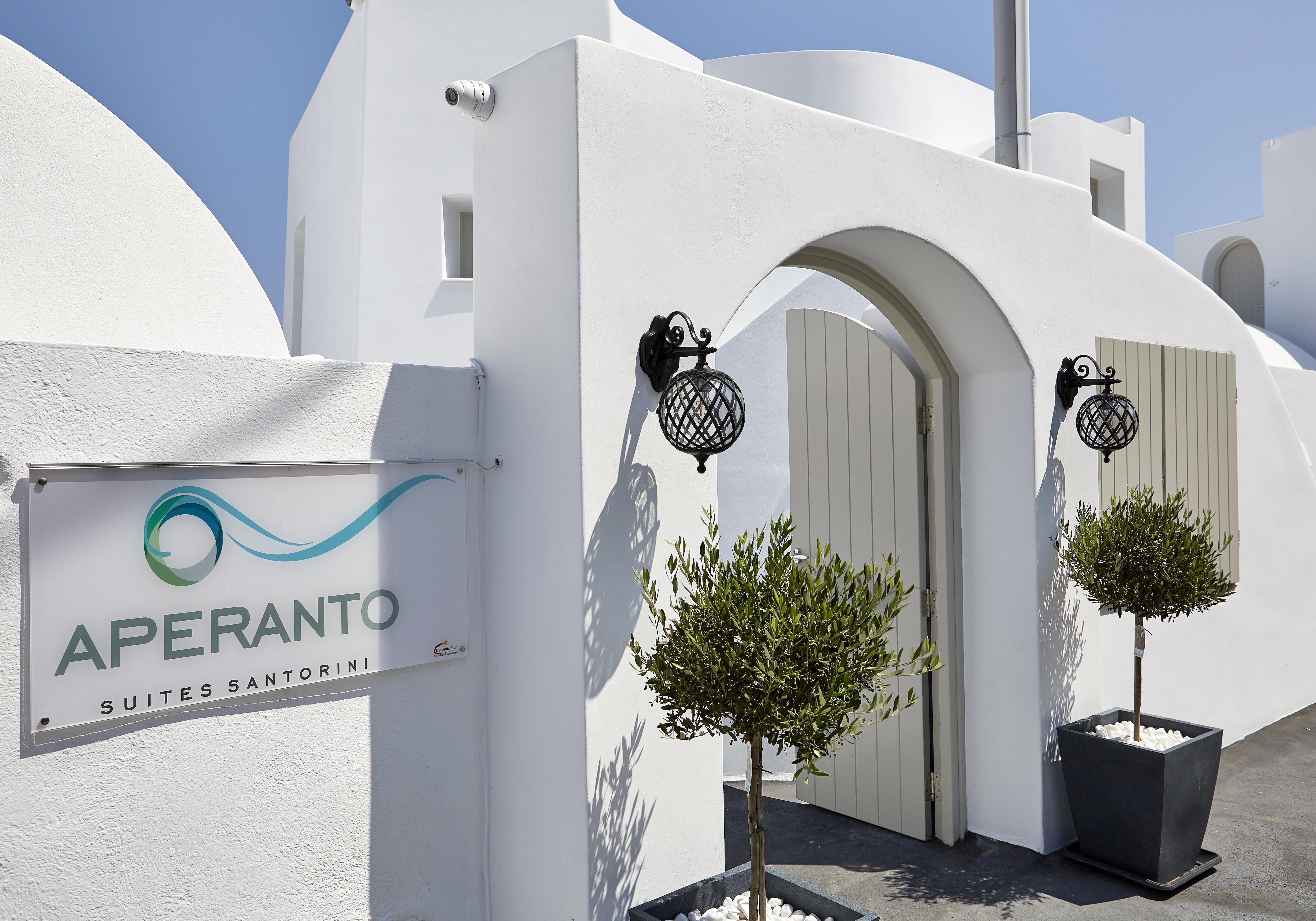 Aperanto Suites Oia  Exterior photo